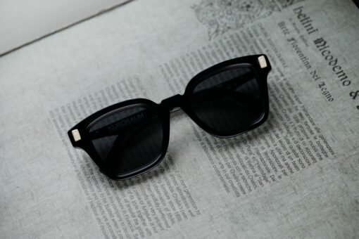 Kuboraum Glasses Sunglasses Mask Q3 BS 1